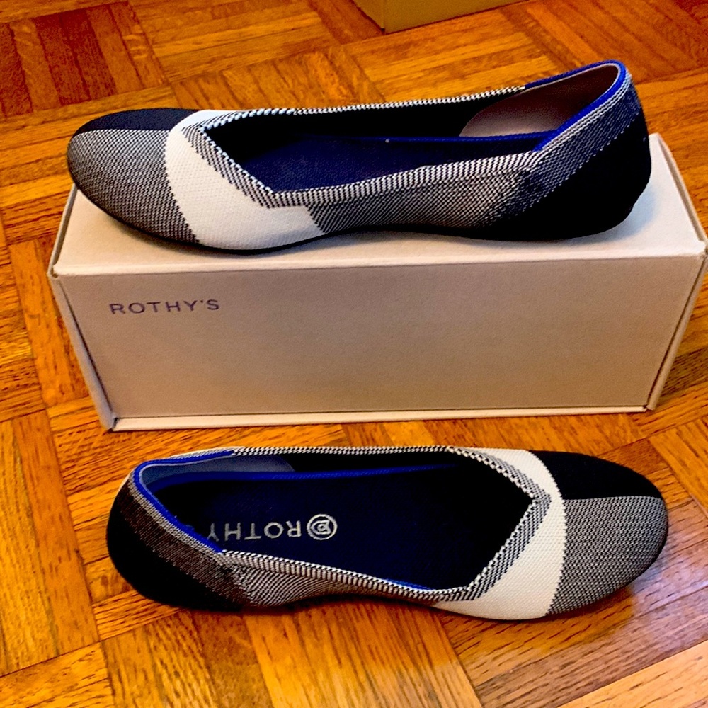Rothy’s The Flat in Captoe Black size 10